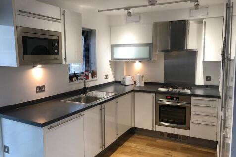 Marmion Mews Kitchen 1.jpg