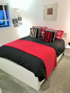 Marmion Mews Bedroom 1.jpg