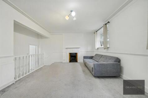 Flat A, 8 Killyon Terrace SW8 2XR-4.jpg