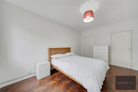 Flat 13, St Anthonys Court SW12 8NS-8.jpg