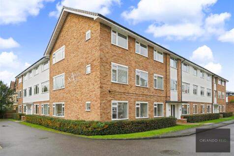 Flat 13, St Anthonys Court SW12 8NS-11.jpg