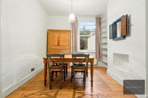 39 Strathleven Road SW2 5JS-21.jpg