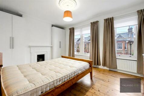 39 Strathleven Road SW2 5JS-14.jpg