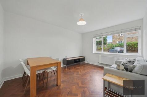 Flat 13, St Anthonys Court SW12 8NS-5.jpg