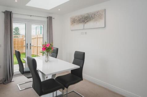 Family Room Or Dining Room