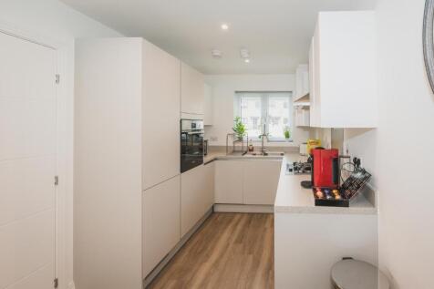 Kitchen With Integrated Appliances