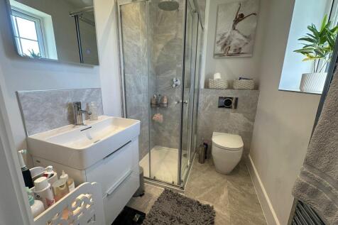 En-Suite to Master