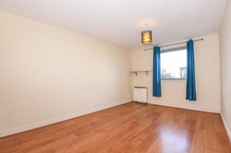 Bedroom (2)