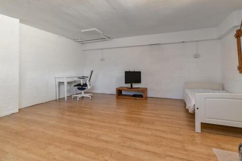 9StAlbansRoad-51.jpg