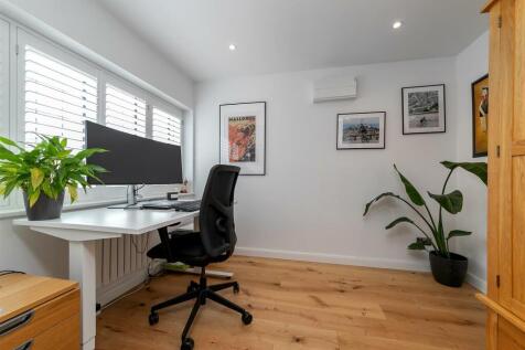 42WynchesFarmDrive-15.jpg