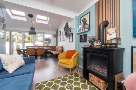 49 Chestnut Drive_33.jpg