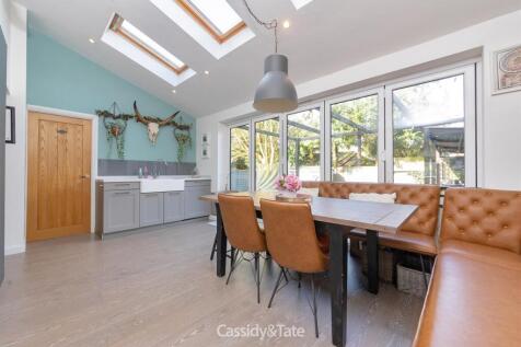 49 Chestnut Drive_34.jpg