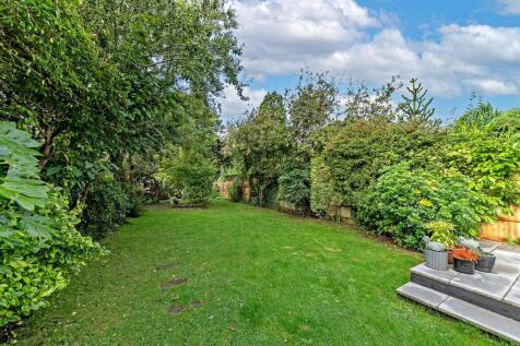79BeechwoodAve-53 - Copy.jpg