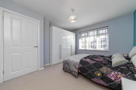 15BlackthornClose-48.jpg