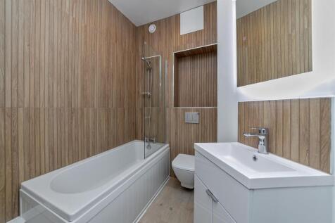 16MarketPlace_2Bed-12.jpg