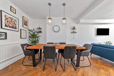 27FrancisAve-16.jpg