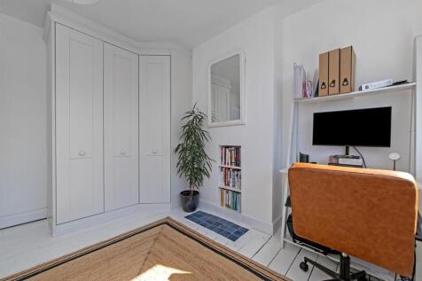 27FrancisAve-35.jpg