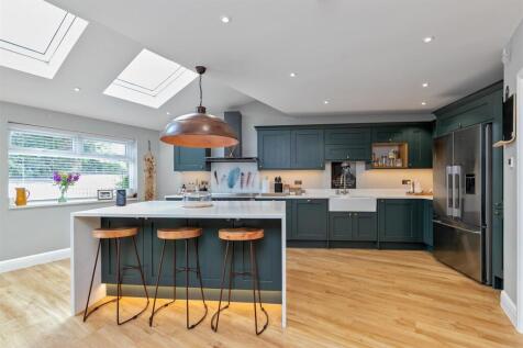 7CrouchHallGardens-25.jpg