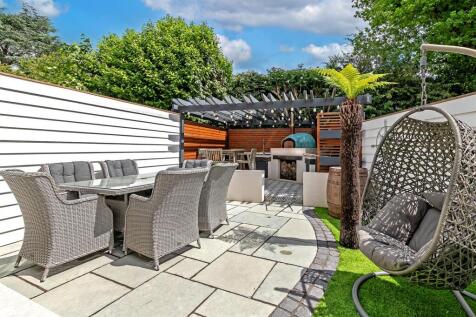 7CrouchHallGardens-59.jpg