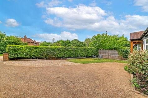 7CrouchHallGardens-13.jpg
