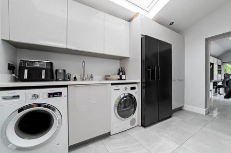 346LondonRoad-25.jpg