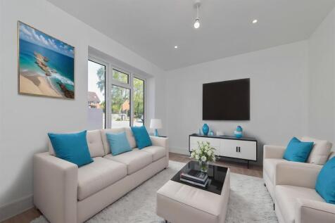 2BirchTreeGardens-7 - Living Room - Standard - 2.j