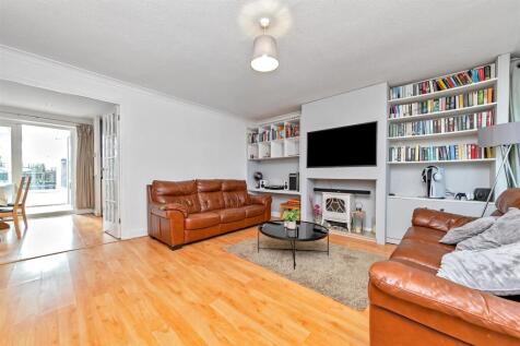 26PinewoodClose-11.jpg