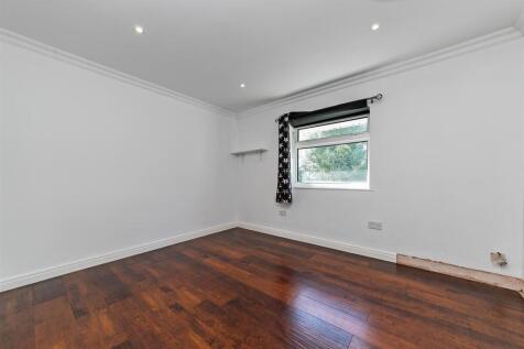 76LindenCres-50.jpg