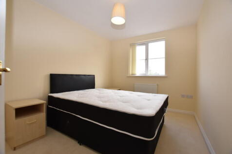 Bedroom 1 (1)