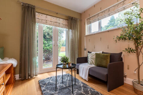 236 Ashby Road11