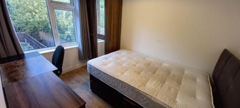 room 2 (en-suite ...