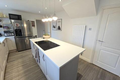 Kitchen Additional Image 