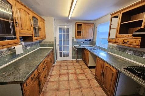 Kitchen Additional Image