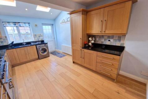Kitchen Additional Image
