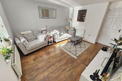 Lounge Additional Image