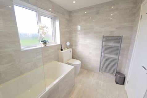 Bathroom Additional Image