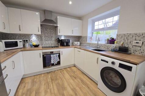 Kitchen Additional Image 