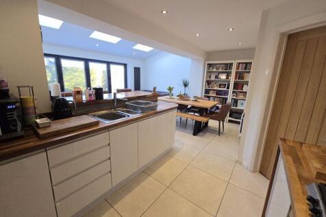 Kitchen/Dining/Family Room Additional...