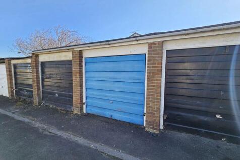 Garage Additional Image