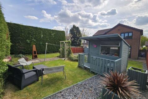 Rear Garden Additional Image