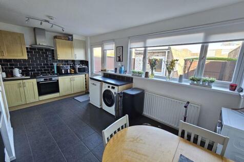 Kitchen/Breakfast Room Additional Image 