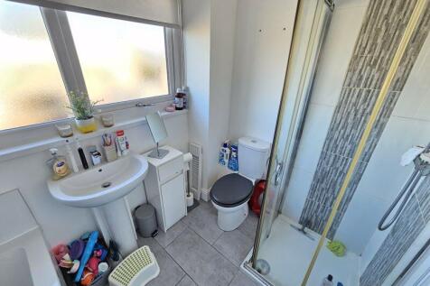 Bathroom Additional Image 