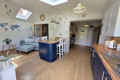 Kitchen/Breafast/Family Room