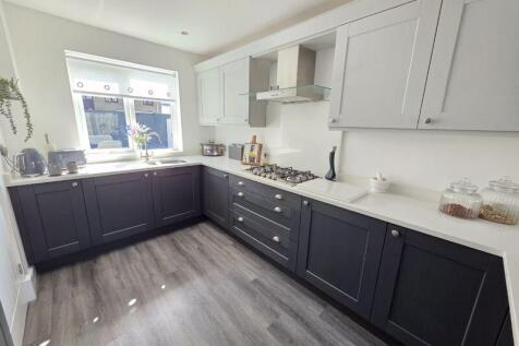 Kitchen Additional Image 