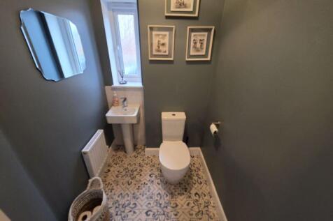 Downstairs Cloakroom