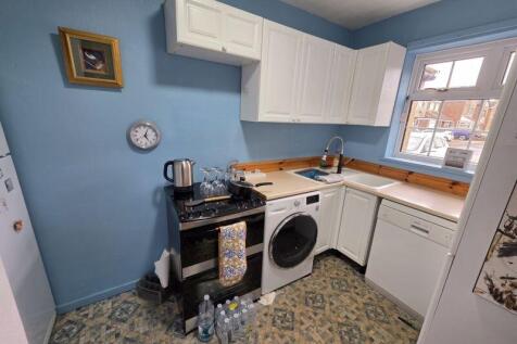 Kitchen Additional Image 