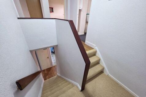 Stairs To First Floor Landing