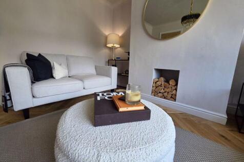 Lounge Additional Image