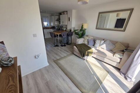 Lounge/Kitchen/Breakfast Room