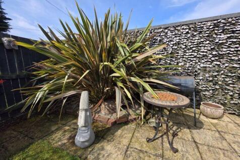 Rear Garden Additional Image